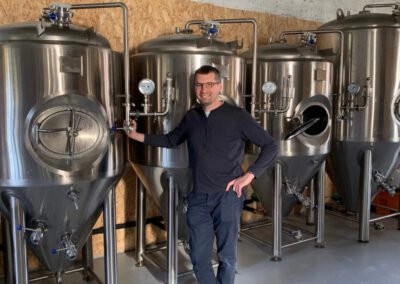 brasserie artisanale les apides biere miel nogentel hauts de france aisne e1768647385682